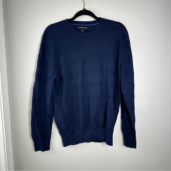 Banana Republic Other - Banana Republic Men’s Pullover Sweater Medium Cotton Blue Knit